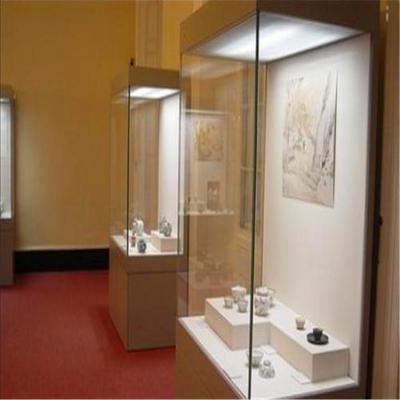 專業(yè)鑄就品質(zhì)，服務(wù)成就信賴——蘭州博物館展柜生產(chǎn)廠家的全方位解決方案